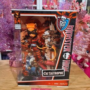 NEW! 2013 MONSTER HIGH POWER GHOULS TORALEI CAT TASTROPHE DOLL!